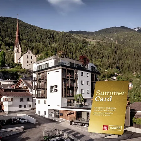 Aparthotel Tante Trude - Rooms&Apartments, Ötz-3